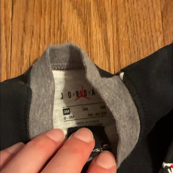 Assorted Sleepers, Shirts and Sweater - Picture 5 of 11